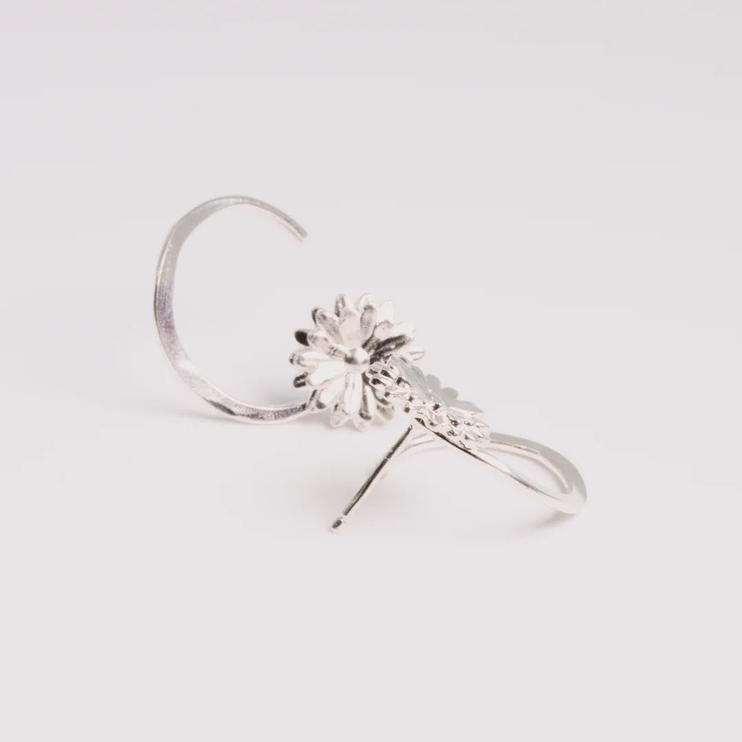 Sterling zilver oorbellen met gehamerde, handgemaakt atelier Claire Dries