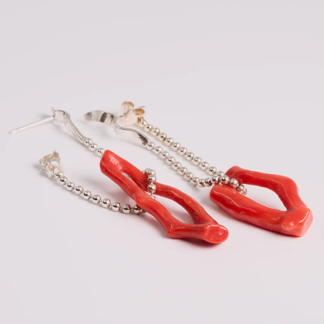 Sterling zilver oorbellen, handgemaakt uit het atelier van Claire Dries