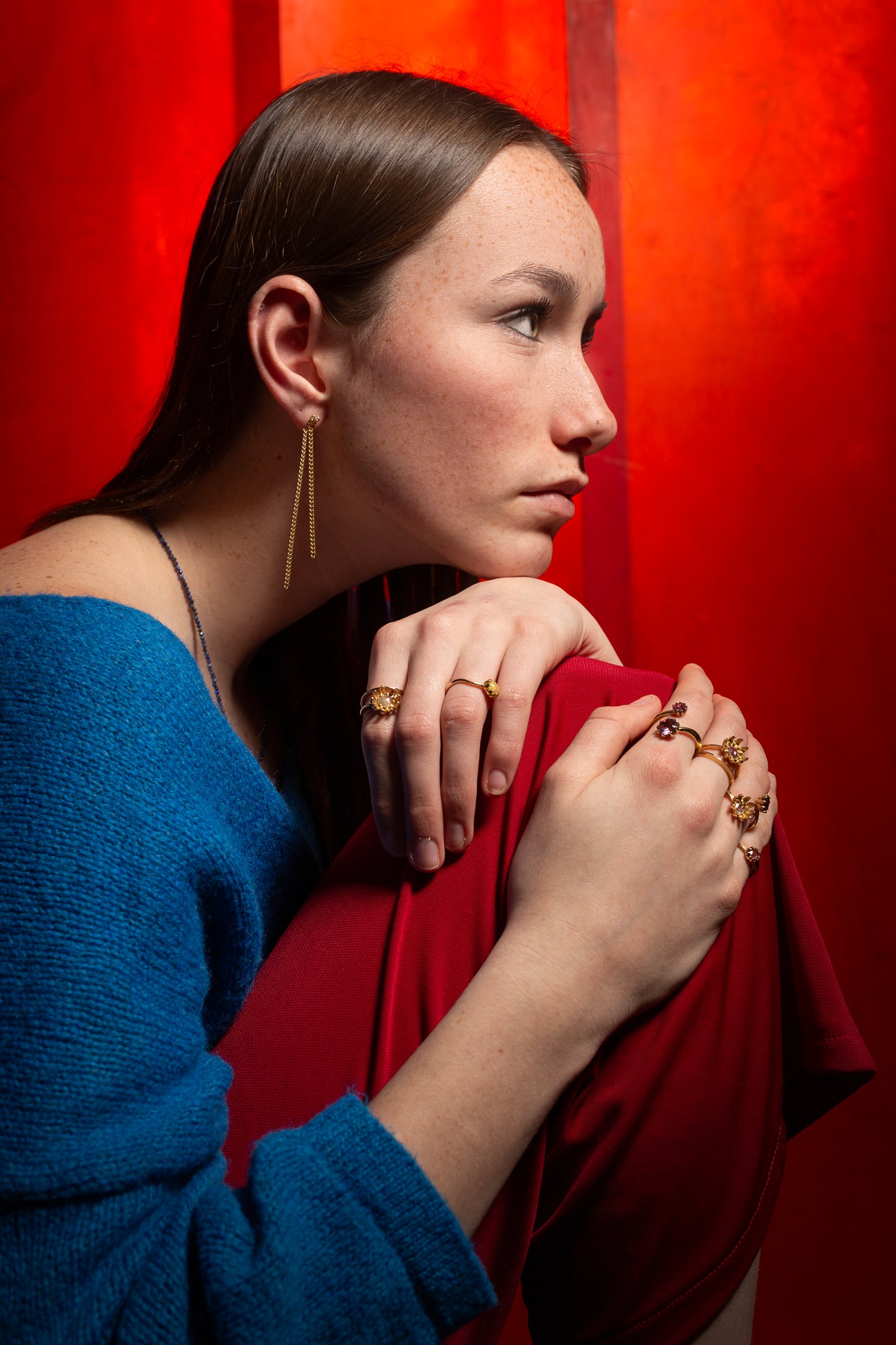 Diamond; yellow gold ring met diamant, handgemaakt atelier Claire Dries