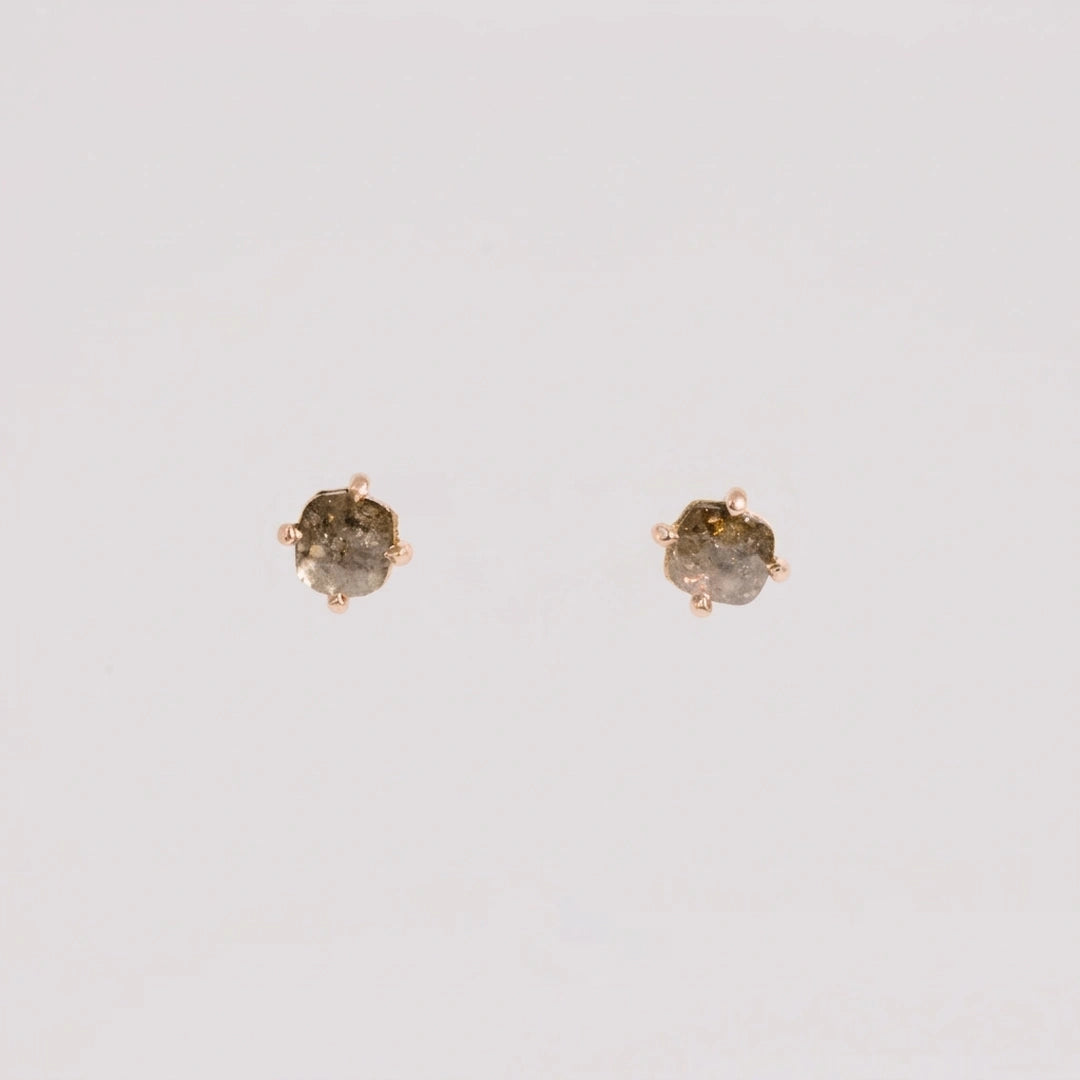 Rose gold; diamond oorbellen met diamanten, handgemaakt atelier Claire Dries