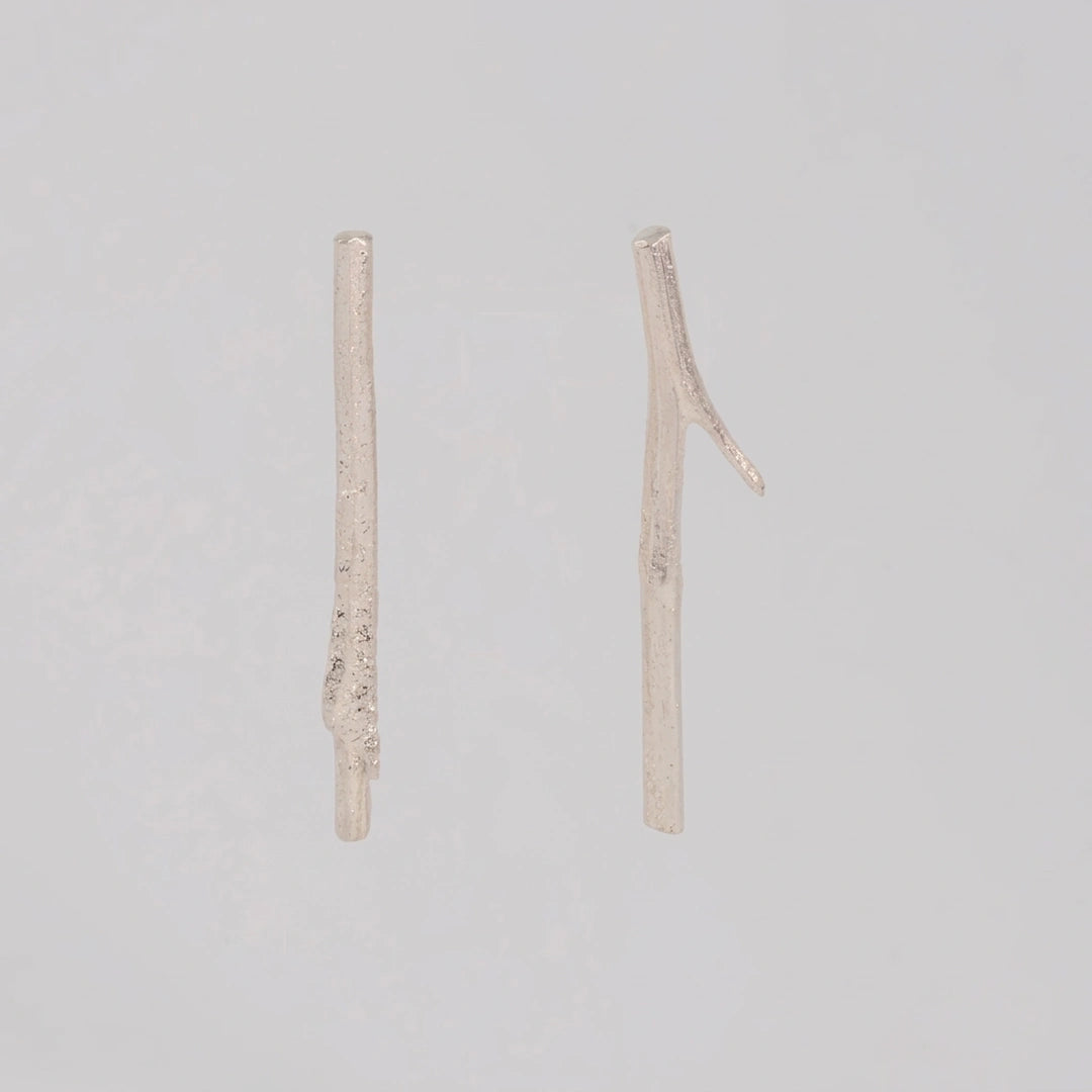 Sterling zilver oorbellen, handgemaakt uit het atelier van Claire Dries